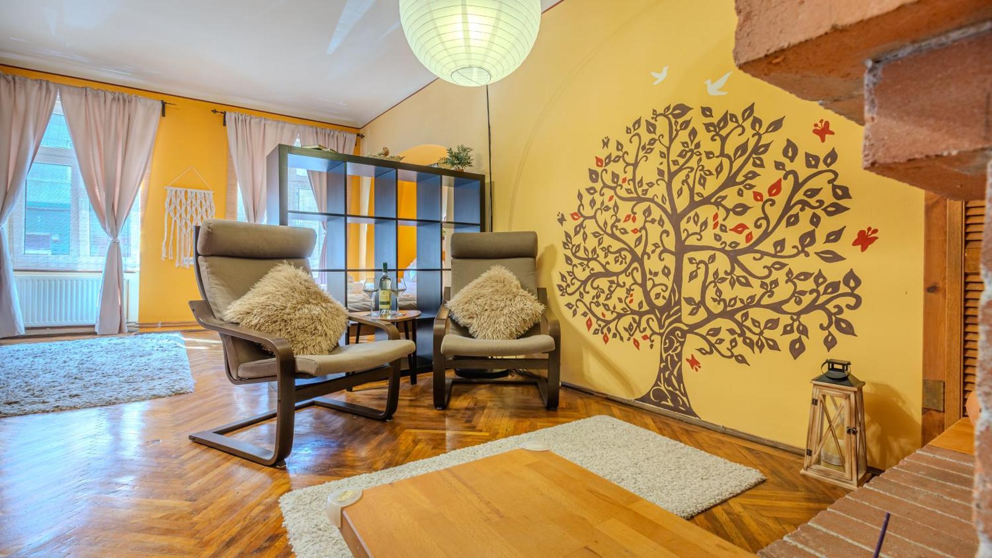 Apartamento Tree House-Old Town Braşov Exterior foto